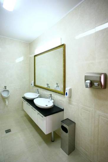 Hotel Impero 3* Румыния, Орадя