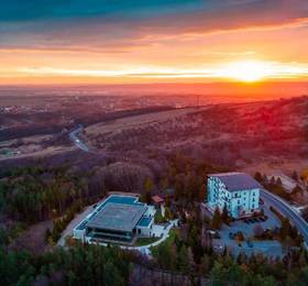 Hotel Helen в Бакэу
