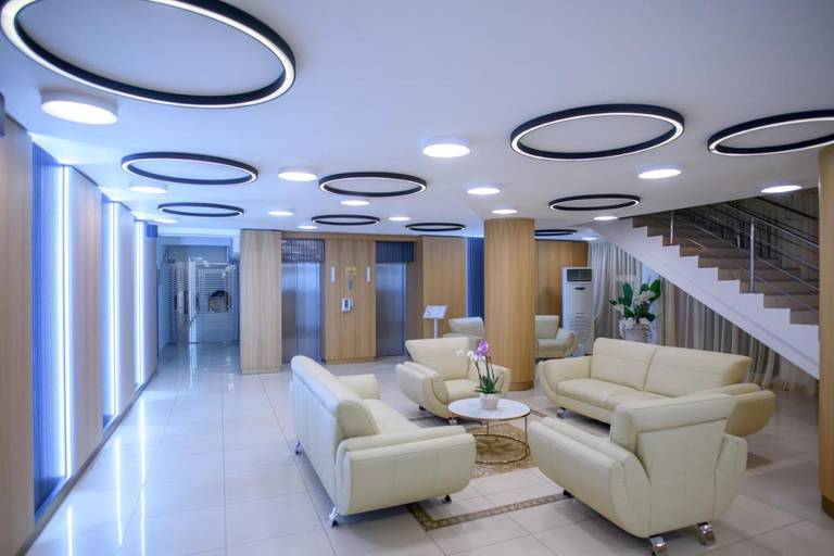 Hotel Tomis