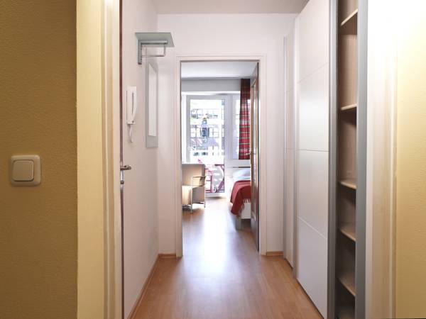 Frederics Serviced Apartments SMART Dantestr 3* Германия, Мюнхен