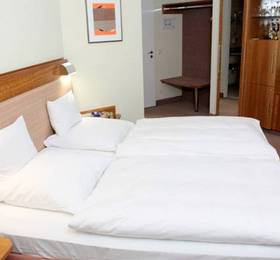 Altstadt Hotel zur Post Stralsund  в Штральзунде