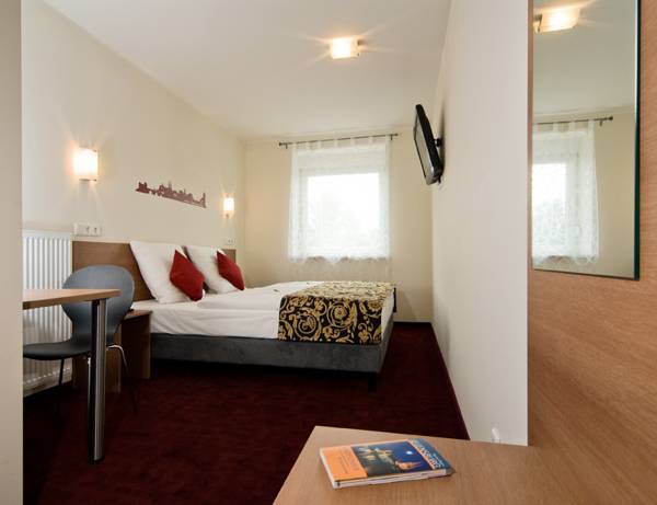 McDreams Hotel Regensburg Ost  2* Германия, Регенсбург