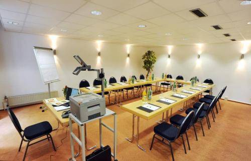 CityClass Hotel Atrium Budget  3* Германия, Леверкузен