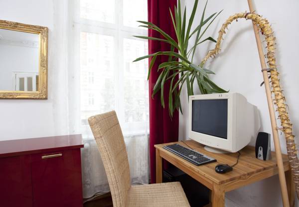 Apartment Kastanienallee  4* Германия, Берлин
