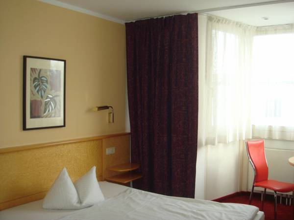 Hotel am Buschkrugpark 2* Германия, Берлин
