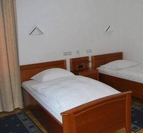Hotel Restaurant 1000 в Кельне