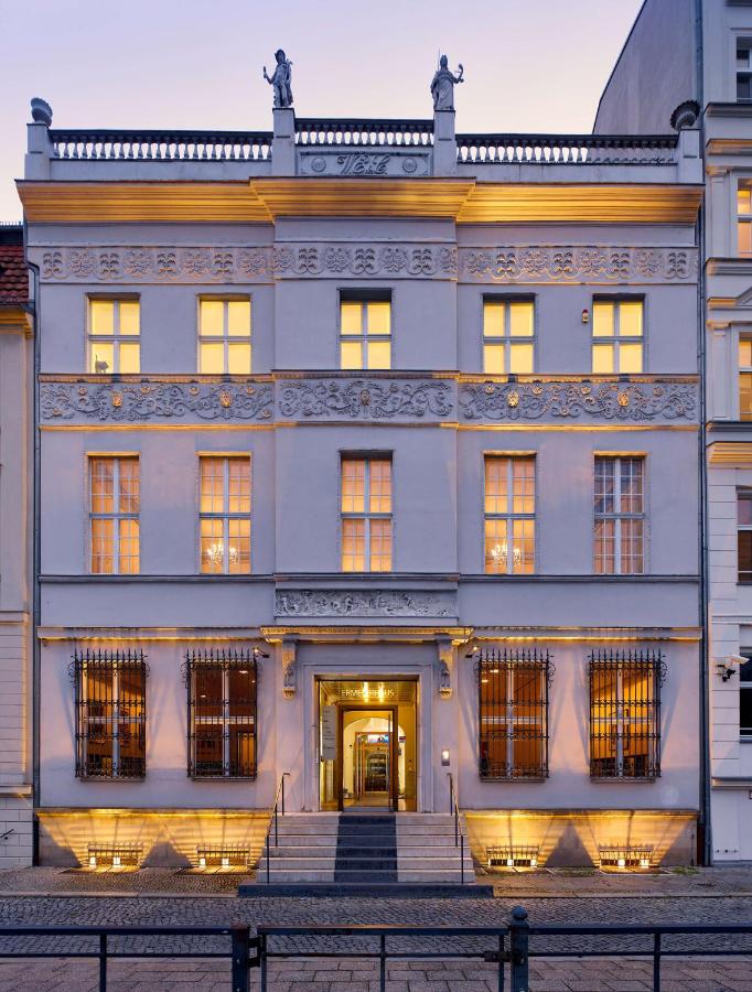Art'Otel Berlin Mitte 4*