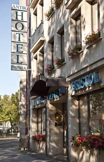 Antik Hotel Bristol 3* Германия, Кельн