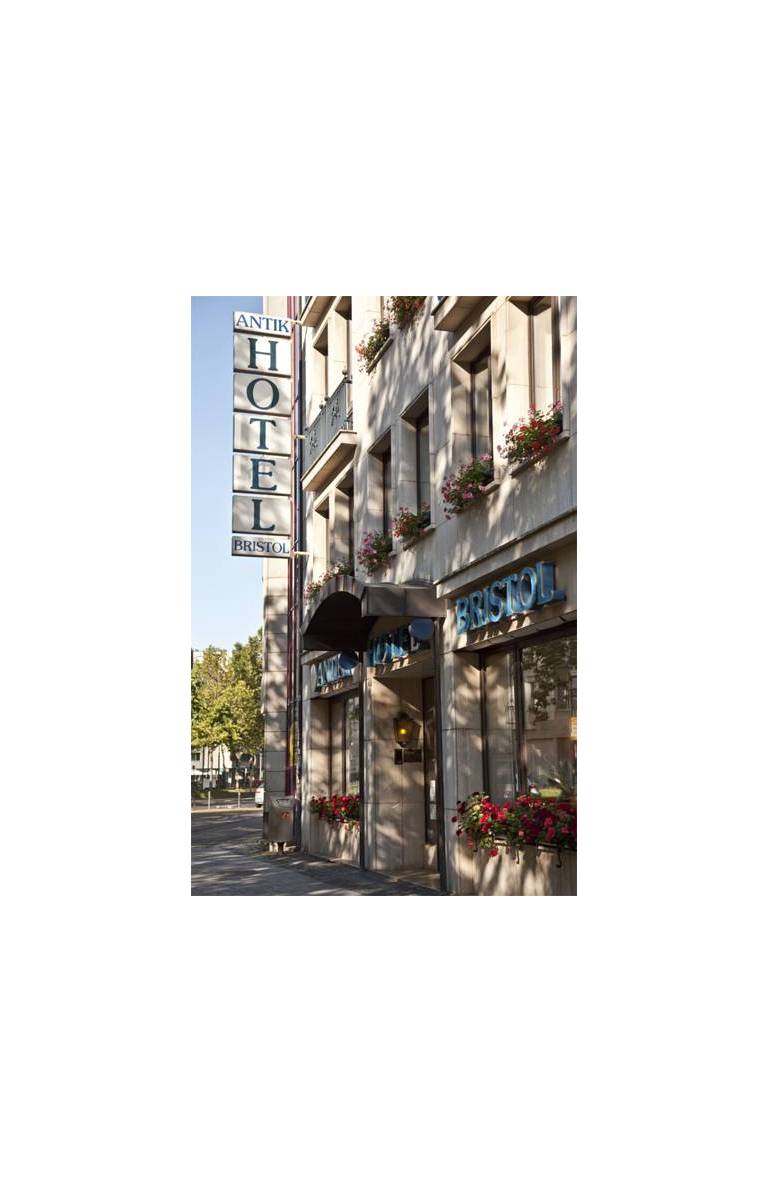 Antik Hotel Bristol