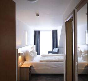 Hotel Garni Brugger  в Линдау