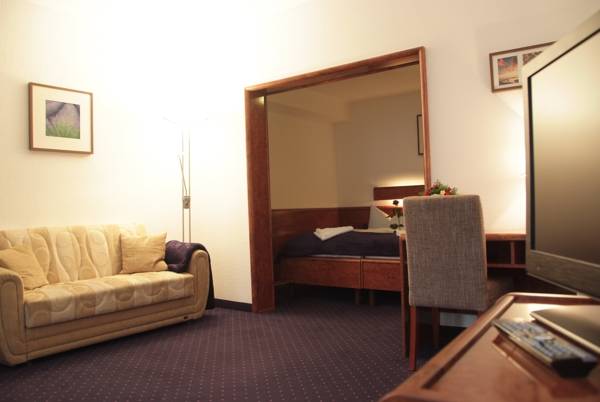 Novum Hotel Ambassador 3*