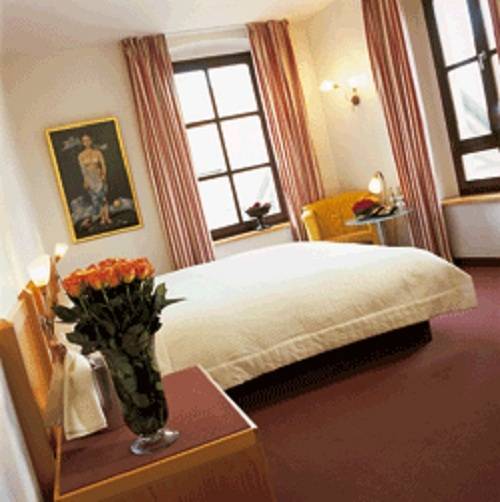 Hotel Roter Hahn  Германия, Регенсбург