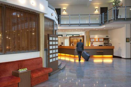Mercure Tagungs- Landhotel Krefeld 4* Германия, Крефельд