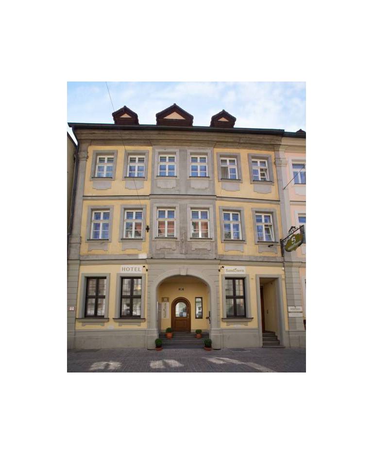 Hotel Sandstern