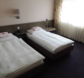 Hotel Ambiente  в Кельне