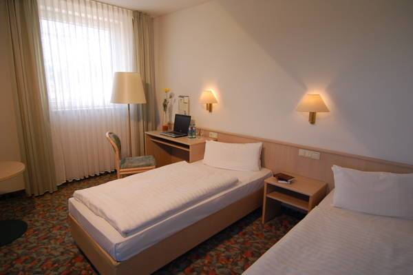 Hotel Astor 3* Германия, Альтенбург