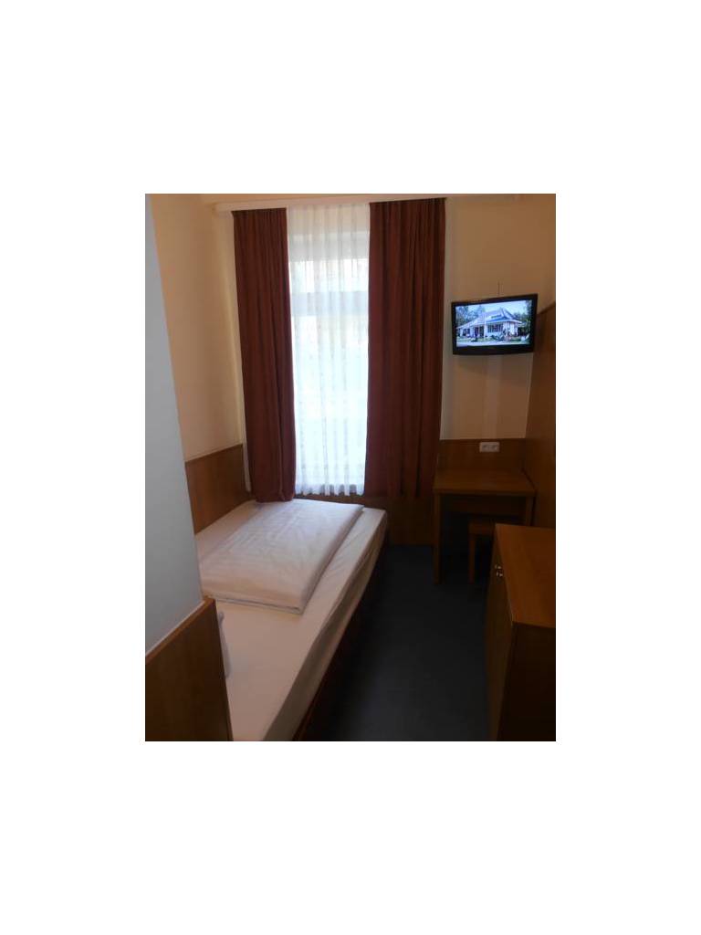 Altan Hotel