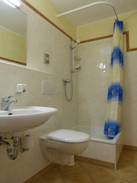 V.I.P. Hotel
