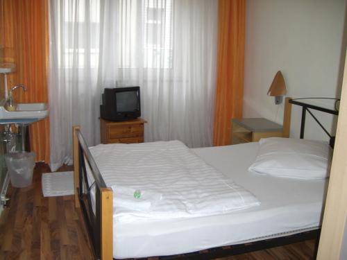 Hotel Einig
