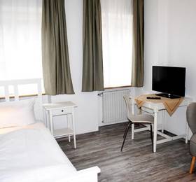 Hocher Hotel Cafe в Ротенбурге-на-Таубере