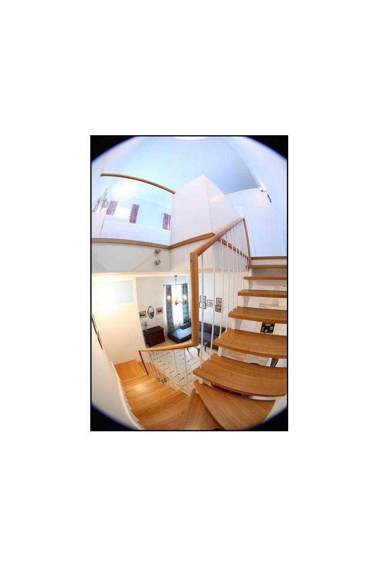 Crystal Suites Business Apartments