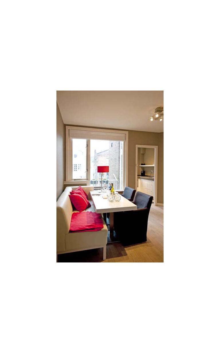 Boutique Apartment with Canal view 