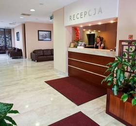 Hotel Rezydencja Belweder-Klonowa  в Варшаве