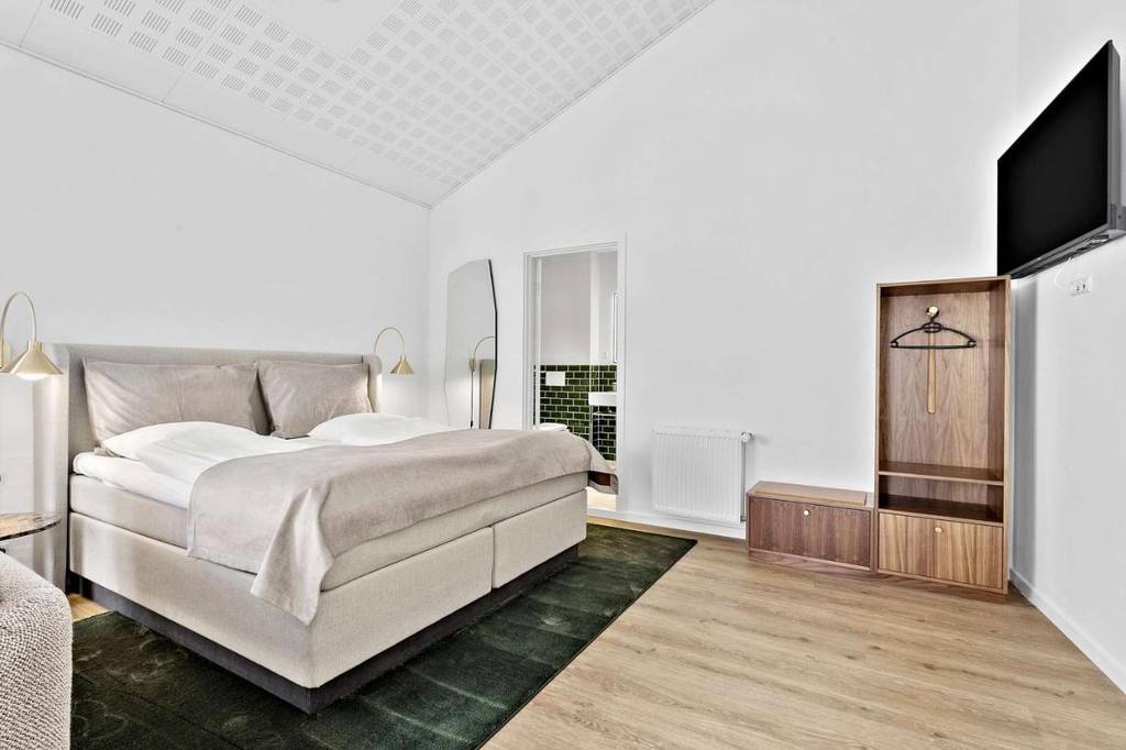 Best Western Hotel Herman Bang  3*