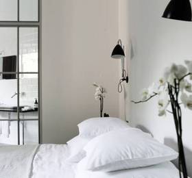 Between Us Bed and Breakfast  в Варшаве