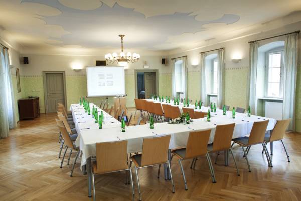 Hotel Bellevue Cesky Krumlov  4* Чехия, Чески-Крумлов