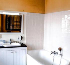 Guest House Huyze Die Maene  в Брюгге