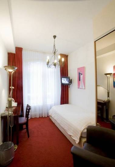 Amsterdam Hotel Parklane 2* Нидерланды, Амстердам