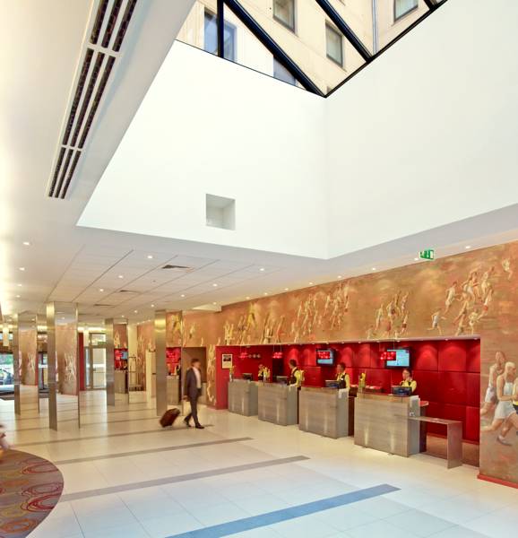 Mercure Warszawa Grand 4*