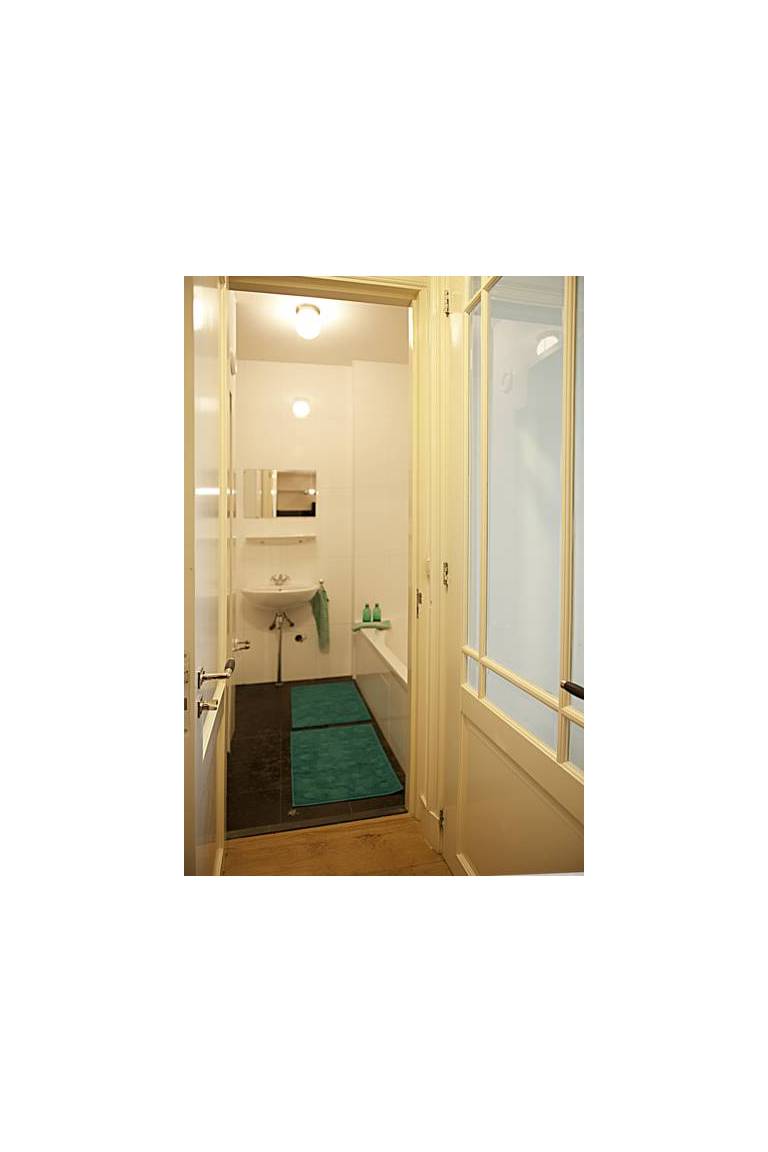 Metropolitan Apartment 