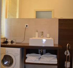 Apartments Happy Days  в Праге