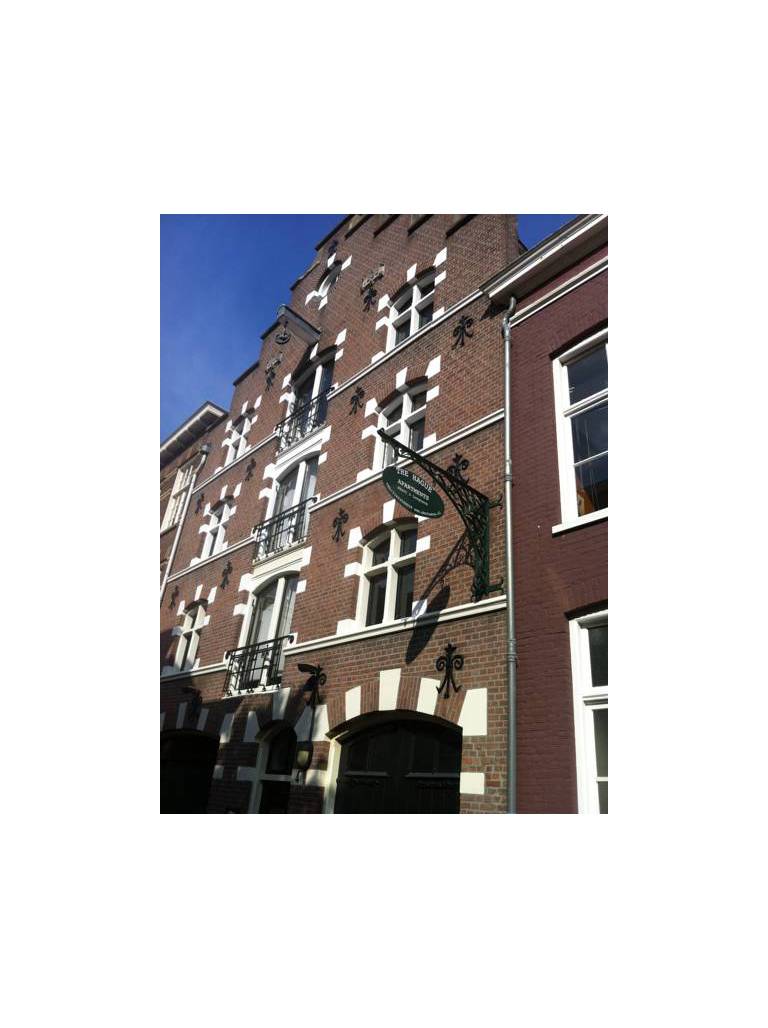 The Hague Apartments 