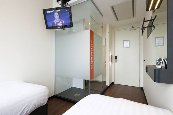 easyHotel Amsterdam City Centre South 2* Нидерланды, Амстердам