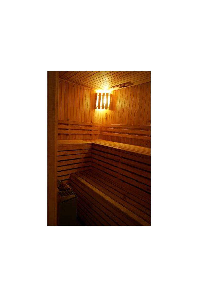 Kolonna Hotel Cesis 