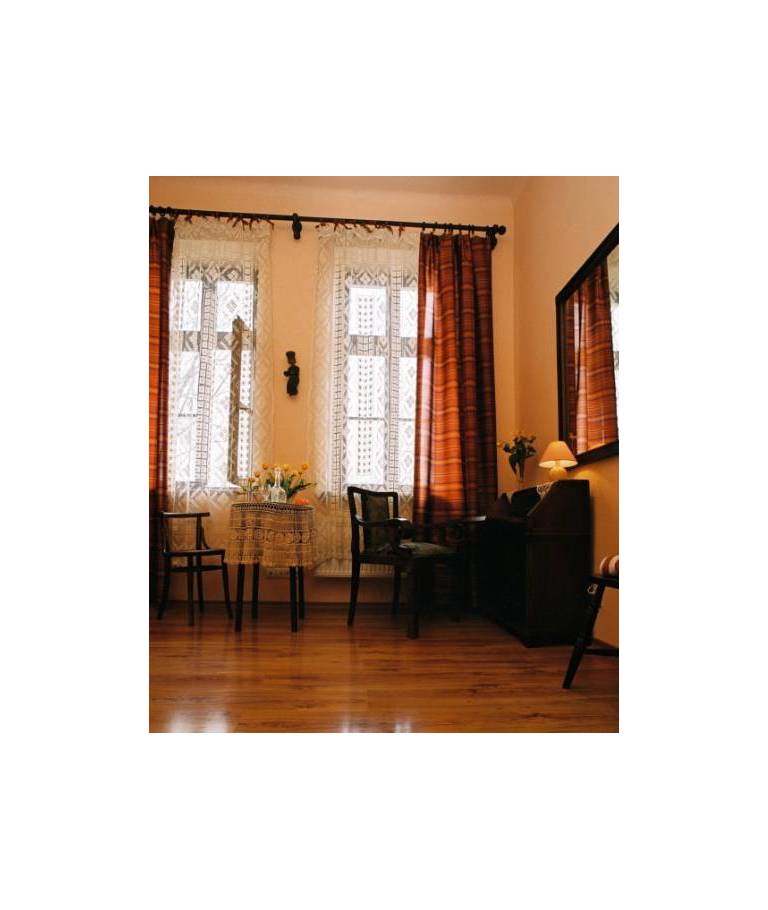 Piano Guest House