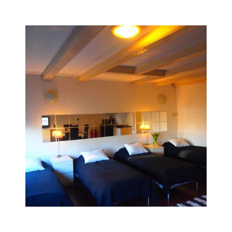 Teatro Apartments 