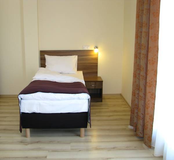 Hotel Czerniewski  3* Польша, Варшава