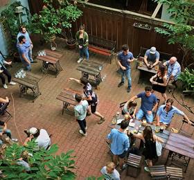 Sir Toby's Hostel в Праге