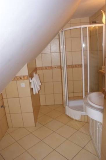 Hotel Zieliniec  2* Польша, Познань