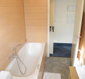Hotel Professor в Левене
