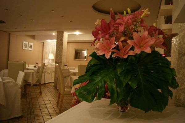 Petrus 3*