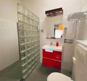 Apollo Hotel  в Неймегене