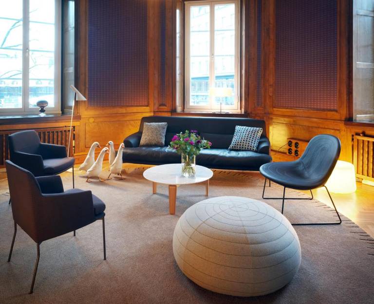 Nobis Hotel