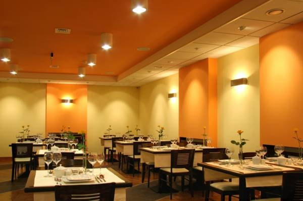 Ascot Hotel 3*