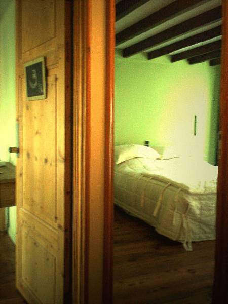 B&B Anna's  3*