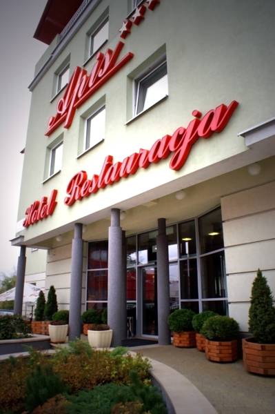 Hotel Apis 